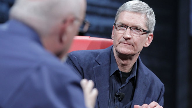 Tim Cook AllThingsD 2.jpg